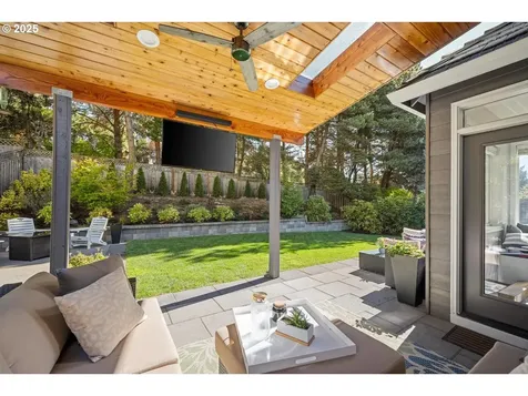1626 NW Caitlin Terrace Portland OR 97229