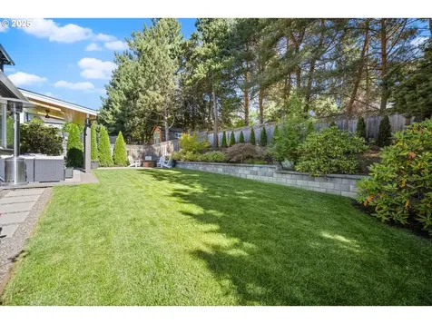 1626 NW Caitlin Terrace Portland OR 97229