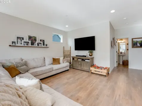 2501 S Cache Circle Ridgefield WA 98642