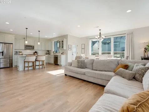 2501 S Cache Circle Ridgefield WA 98642