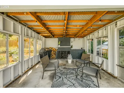 4704 NE 89th Avenue Portland OR 97220