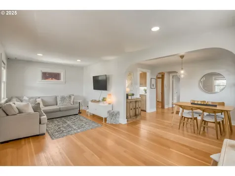 4704 NE 89th Avenue Portland OR 97220