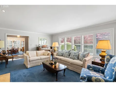 7865 SW Broadmoor Terrace Portland OR 97225