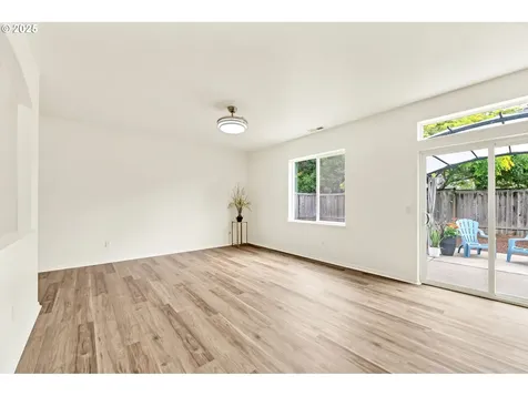 88055 Llama Lane Veneta OR 97487