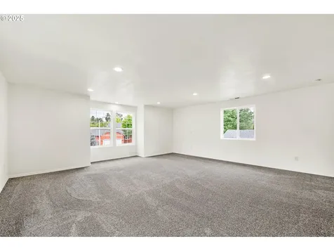 88055 Llama Lane Veneta OR 97487