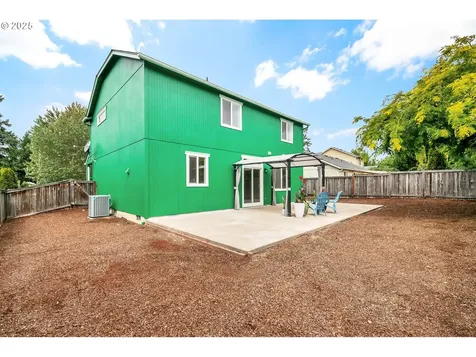 88055 Llama Lane Veneta OR 97487