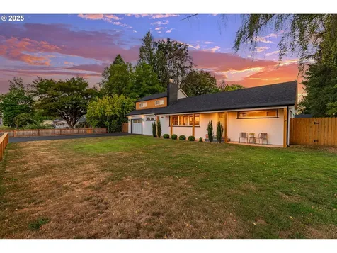 610 NE 3rd Avenue Battle Ground WA 98604