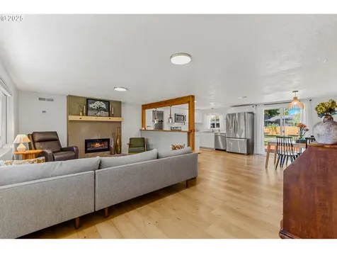 610 NE 3rd Avenue Battle Ground WA 98604