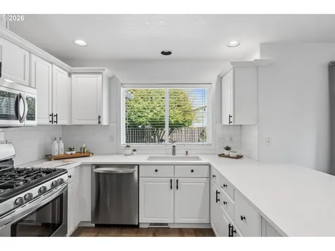 2916 SE 49th Avenue Hillsboro OR 97123