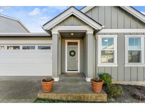 422 NE Greenway Drive Estacada OR 97023