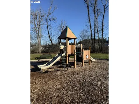 422 NE Greenway Drive Estacada OR 97023