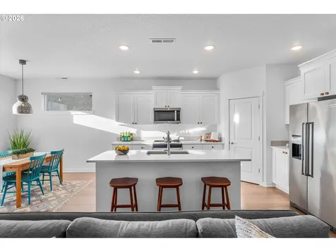 422 NE Greenway Drive Estacada OR 97023