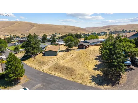 25 Canyon Drive Heppner OR 97836