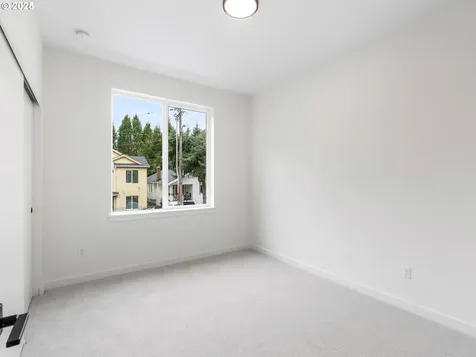 2425 NE Alberta Street Portland OR 97211