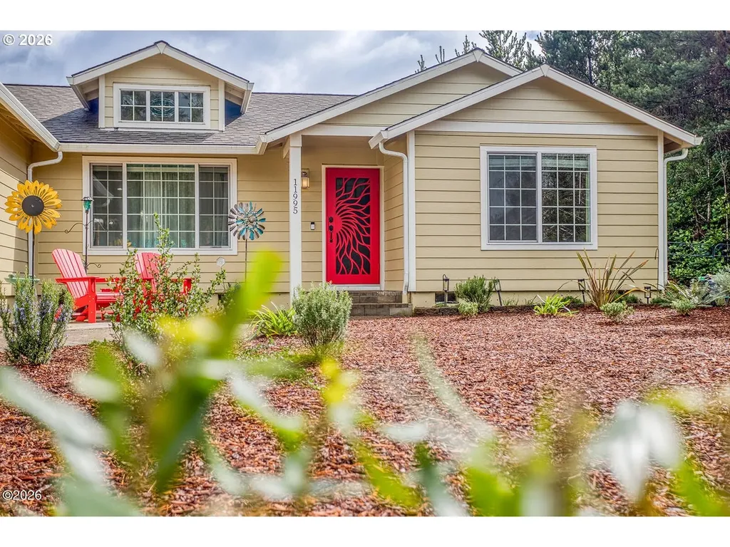11995 NW Thompson Street Seal Rock OR 97376