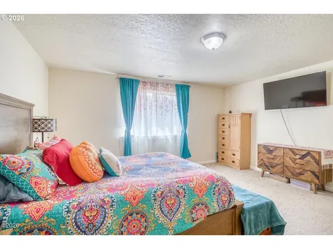 11995 NW Thompson Street Seal Rock OR 97376