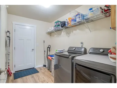 11995 NW Thompson Street Seal Rock OR 97376