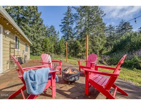 11995 NW Thompson Street Seal Rock OR 97376