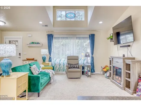 11995 NW Thompson Street Seal Rock OR 97376