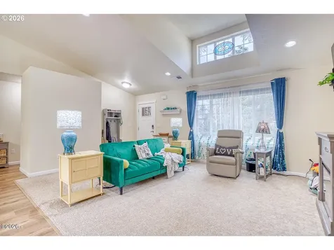 11995 NW Thompson Street Seal Rock OR 97376