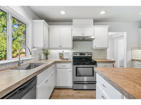 6641 SE Wrenfield Street Hillsboro OR 97123