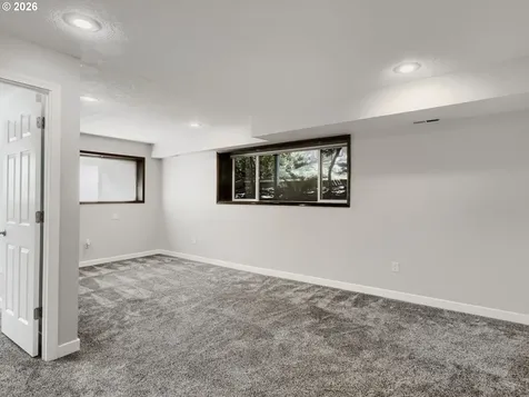 9411 SW Siletz Drive Tualatin OR 97062