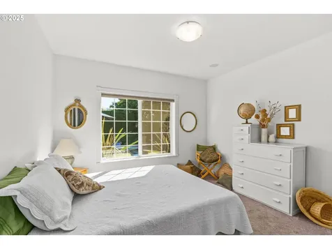 1683 Victorian Way Eugene OR 97401