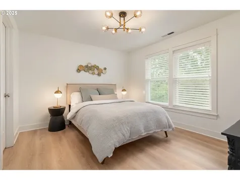 2196 Wood Duck Way Eugene OR 97401