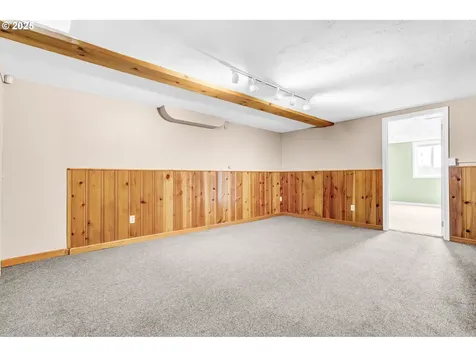 15 SE 86th Avenue Portland OR 97216