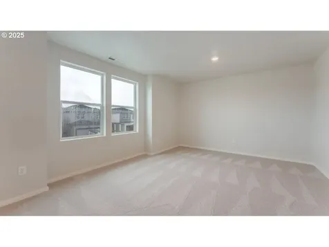 4989 Marr Avenue NE Salem OR 97301