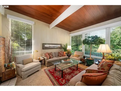 4242 SW Twombly Avenue Portland OR 97239
