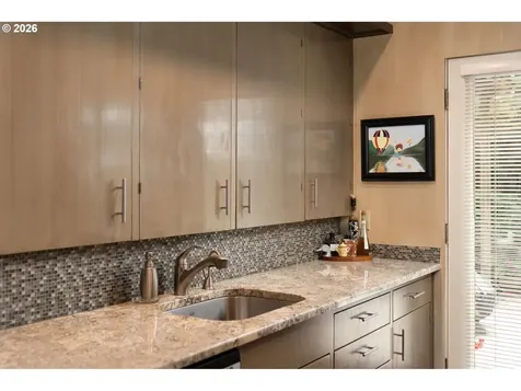 4242 SW Twombly Avenue Portland OR 97239