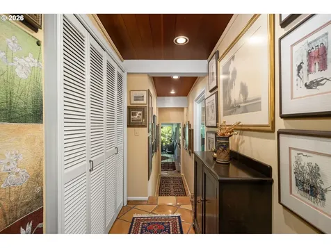 4242 SW Twombly Avenue Portland OR 97239