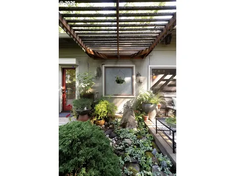 4242 SW Twombly Avenue Portland OR 97239
