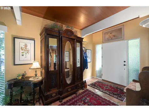 4242 SW Twombly Avenue Portland OR 97239