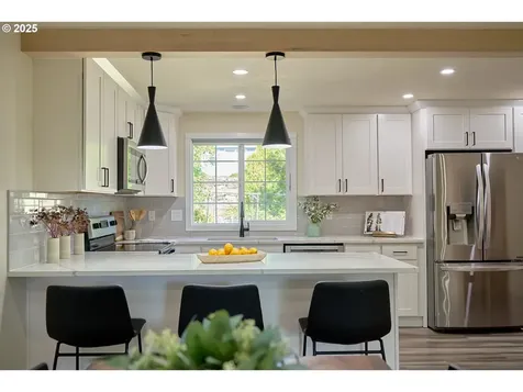 4175 NE Everett Court Camas WA 98607