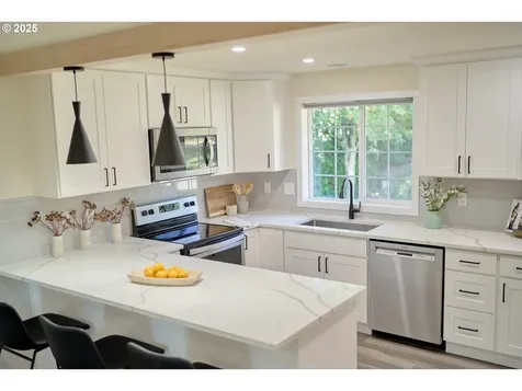 4175 NE Everett Court Camas WA 98607
