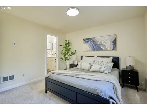 4175 NE Everett Court Camas WA 98607