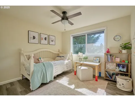 4175 NE Everett Court Camas WA 98607