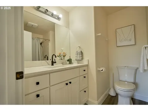 4175 NE Everett Court Camas WA 98607