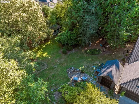 4175 NE Everett Court Camas WA 98607