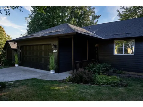4175 NE Everett Court Camas WA 98607
