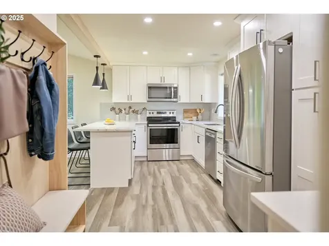 4175 NE Everett Court Camas WA 98607