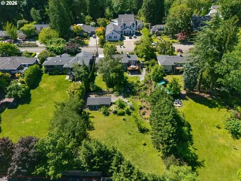 8795 SW Birchwood Road Portland OR 97225