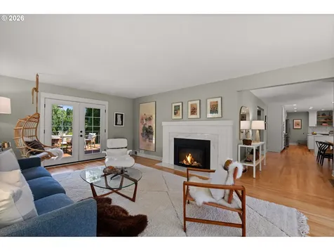 8795 SW Birchwood Road Portland OR 97225