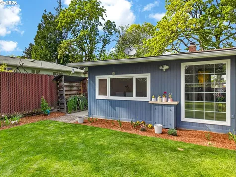 7812 SE Crystal Springs Boulevard Portland OR 97206