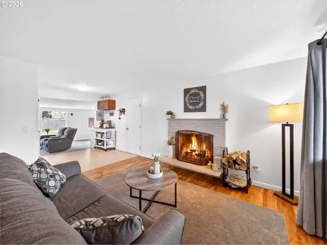 7812 SE Crystal Springs Boulevard Portland OR 97206