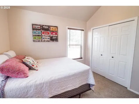 25434 Laro Court Veneta OR 97487