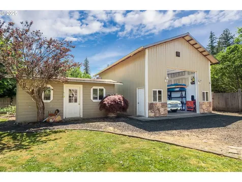 25434 Laro Court Veneta OR 97487