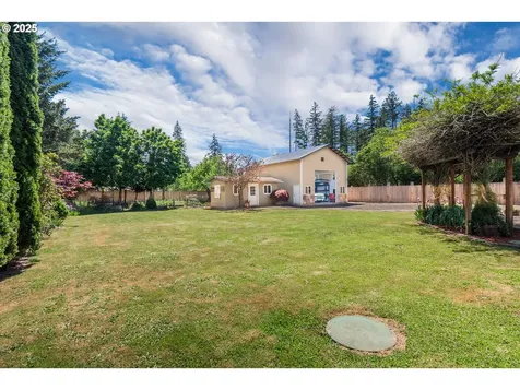 25434 Laro Court Veneta OR 97487